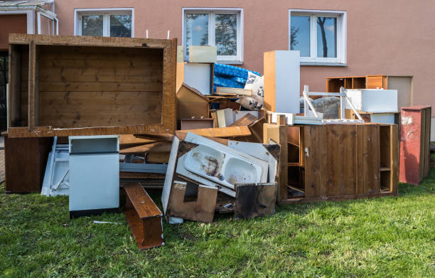 Best Construction Debris Removal  in Pine Ridge, SD